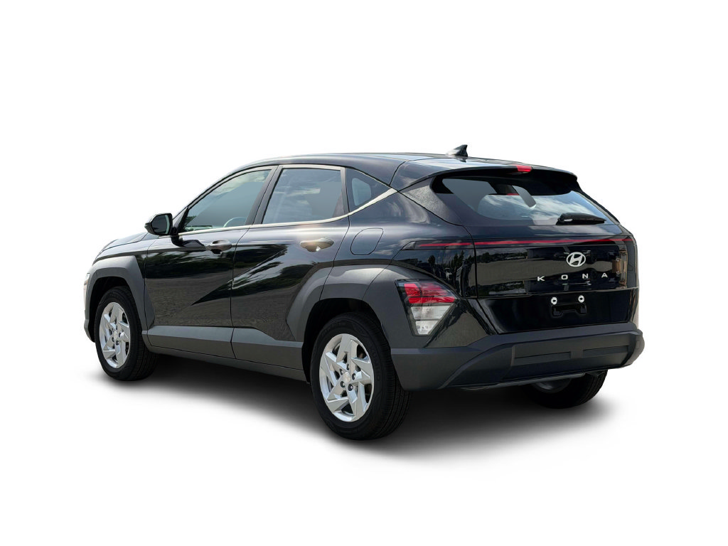 New 2027 Hyundai Kona SE FWD image 5