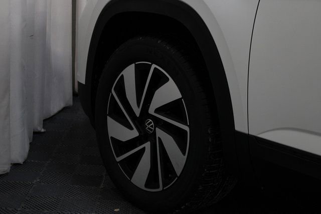 New 2026 Volkswagen Atlas SE image 27