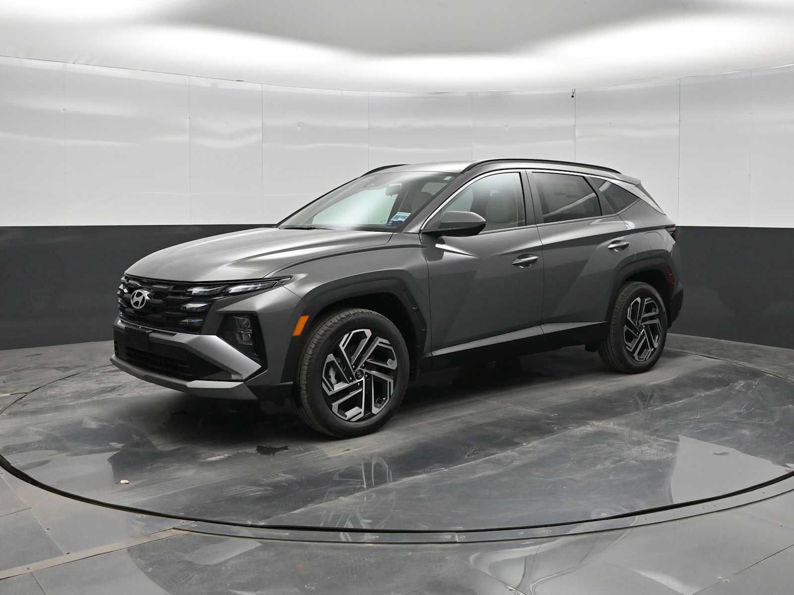 New 2026 Hyundai Tucson SEL Plus AWD/4WD image 4