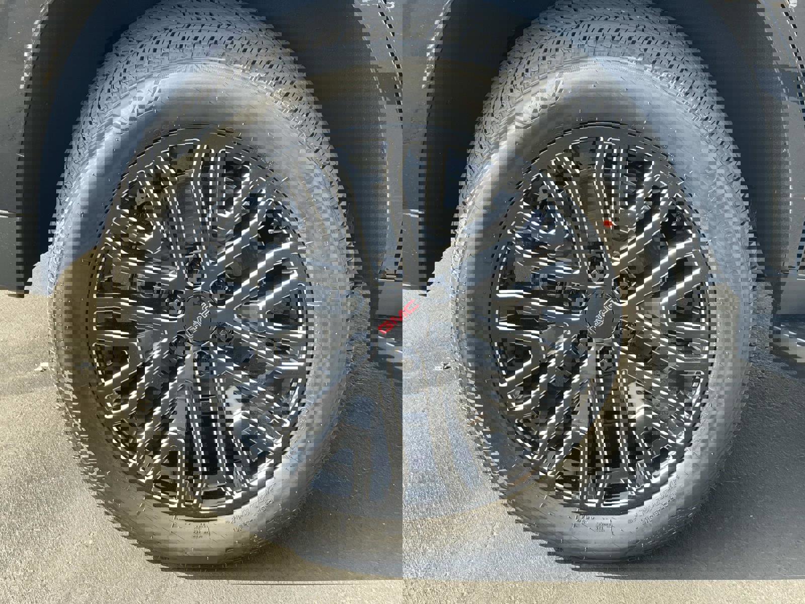 New 2026 GMC Yukon Elevation image 30