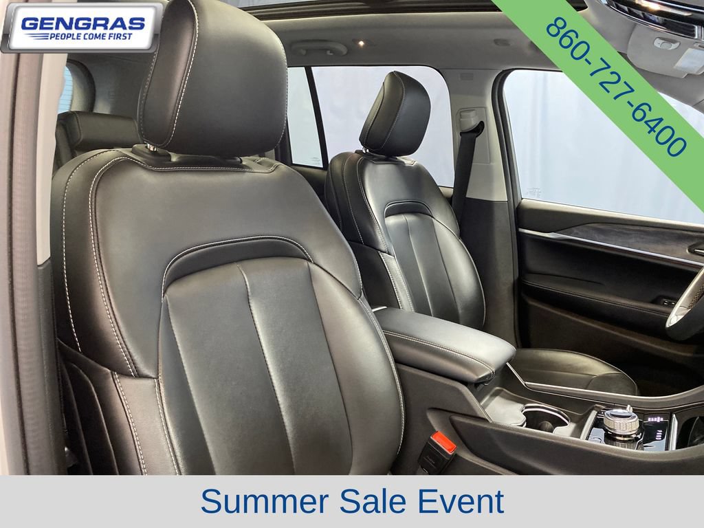Used 2023 Jeep Grand Cherokee 4WD 4xe image 42