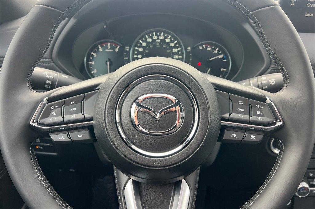 New 2025 MAZDA CX-5 Signature image 24
