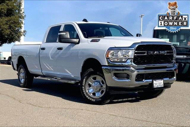 Used 2024 RAM 2500 Tradesman w/ Chrome Appearance Group image 2