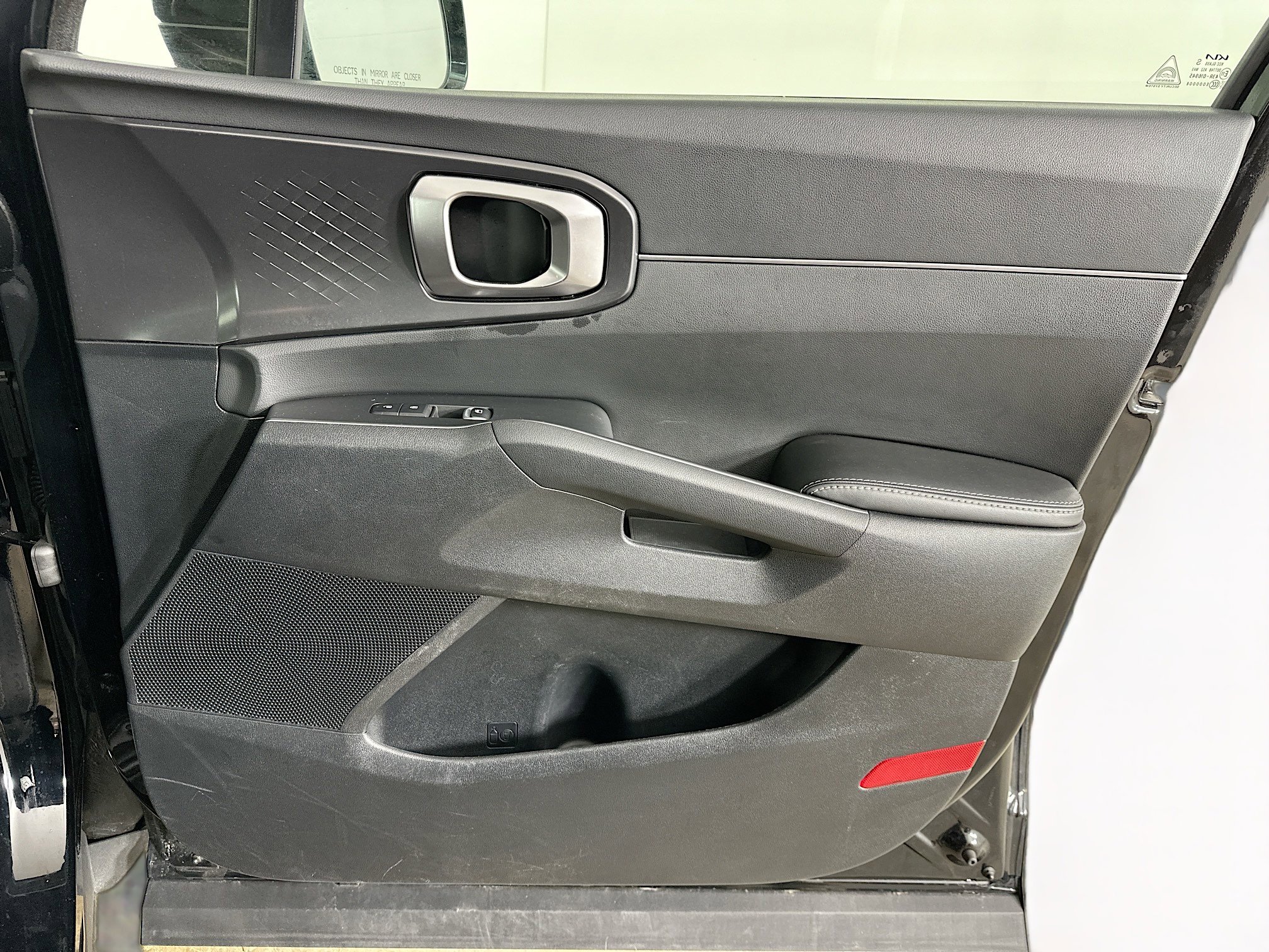 Used 2024 Kia Sorento S image 33