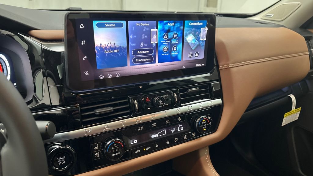 New 2026 Nissan Pathfinder Platinum AWD/4WD image 12