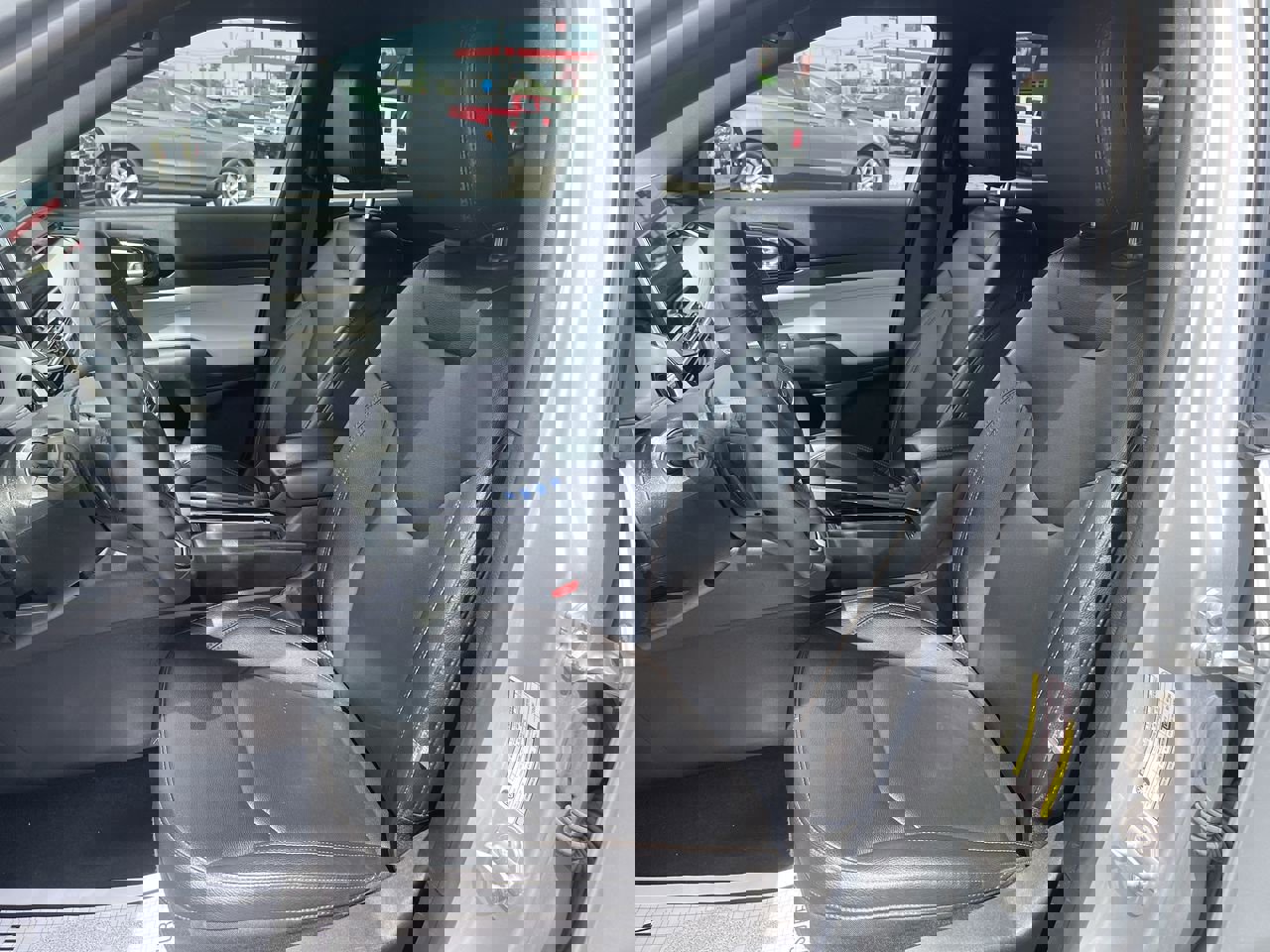 Used 2024 Jeep Compass Limited image 19