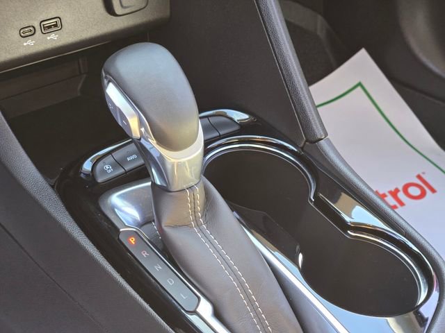 Used 2024 Buick Encore GX Preferred image 26