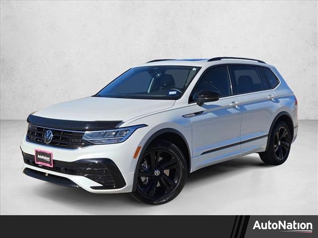 Used 2023 Volkswagen Tiguan SE R-Line FWD image 1