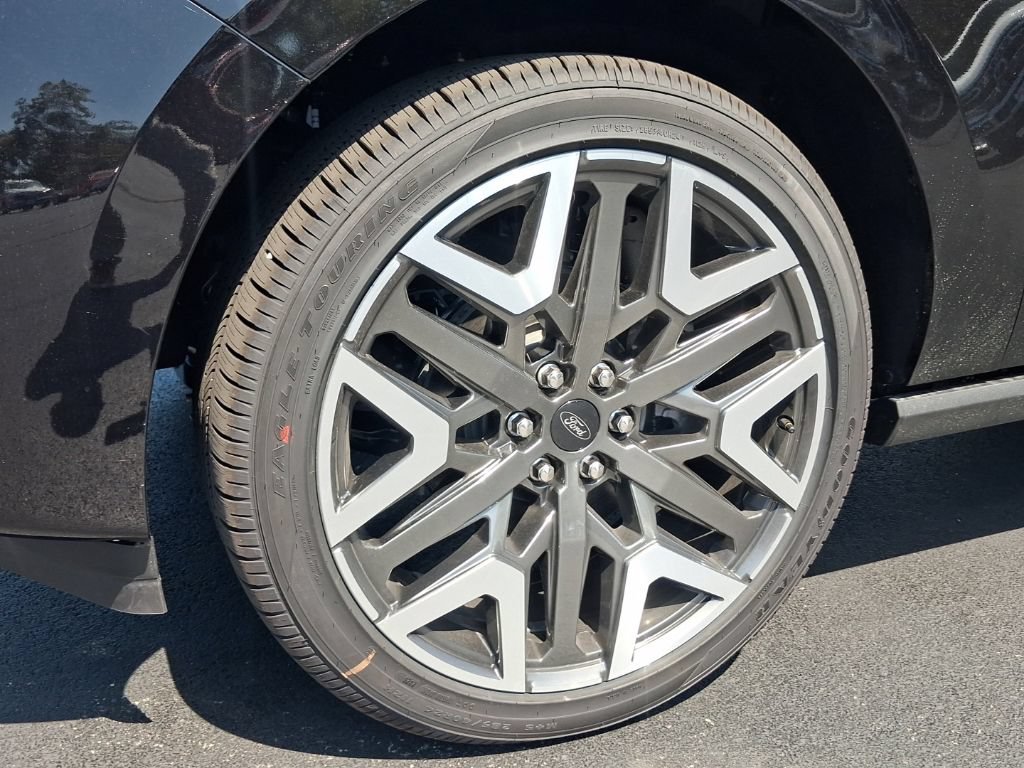 New 2027 Ford Expedition Platinum w/ Platinum Ultimate Package AWD/4WD image 35