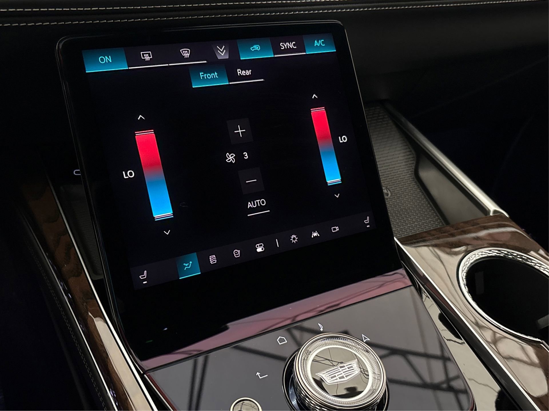 New 2025 Cadillac Escalade ESV Sport Platinum image 26