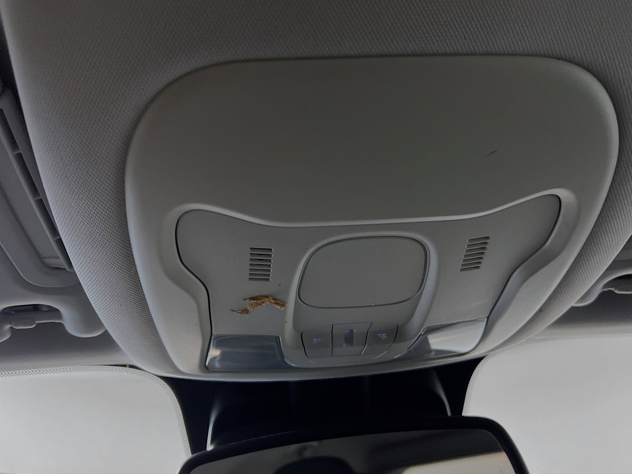 Used 2016 Jeep Renegade Latitude w/ Popular Equipment Group image 22