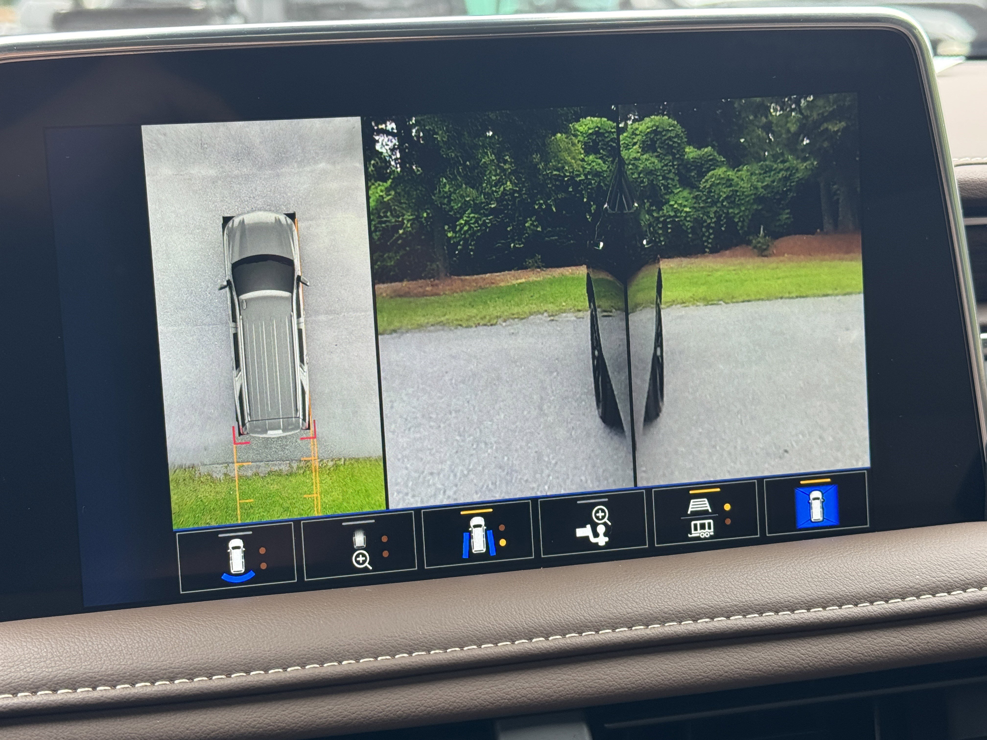 Used 2023 Chevrolet Tahoe High Country image 31