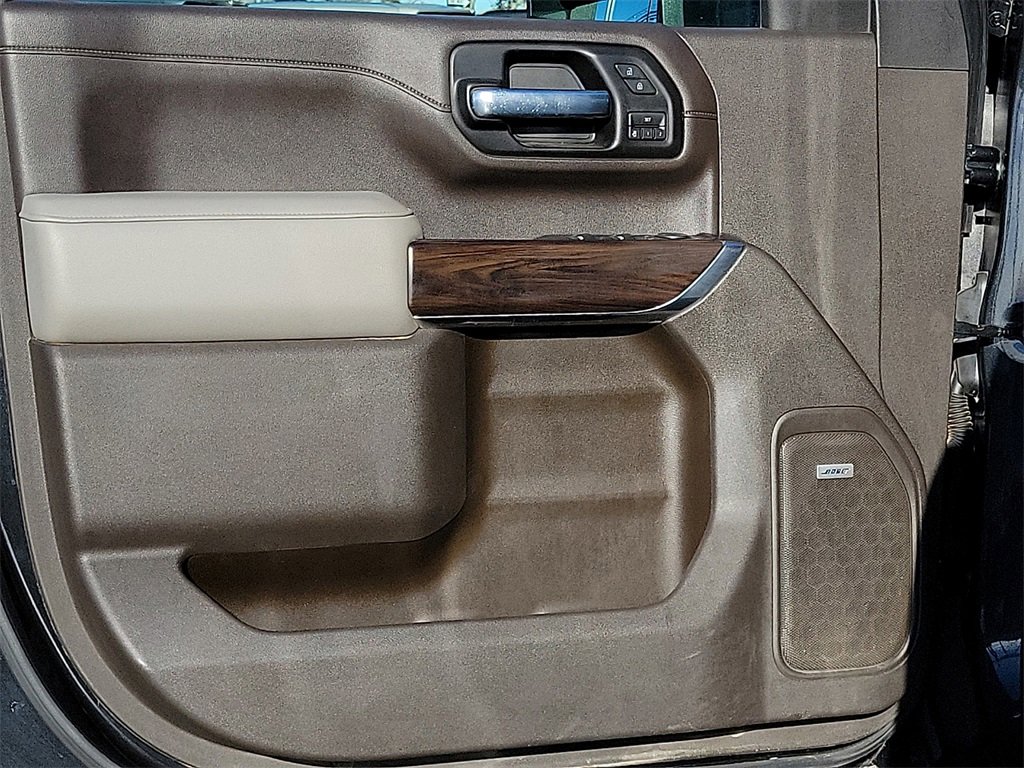 Used 2020 GMC Sierra 3500 SLT image 18