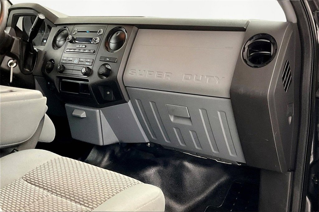 Used 2015 Ford F250 XL w/ Power Equipment Group image 19