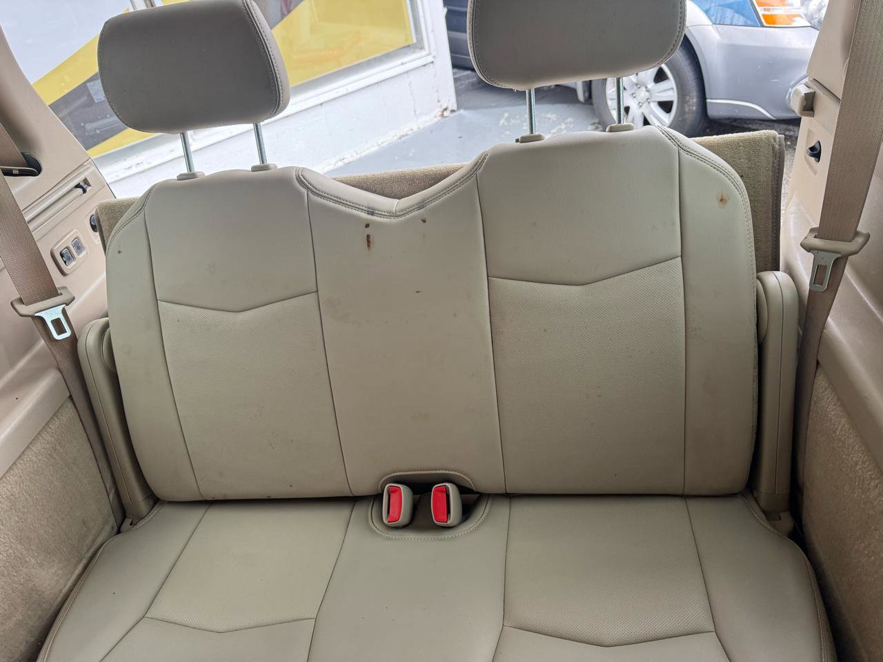 Used 2005 Cadillac SRX V8 w/ Preferred Equipment Group AWD/4WD image 21