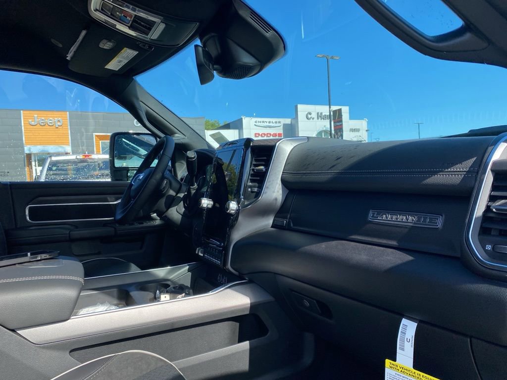 New 2026 RAM 2500 Laramie w/ Sport Appearance Package image 9