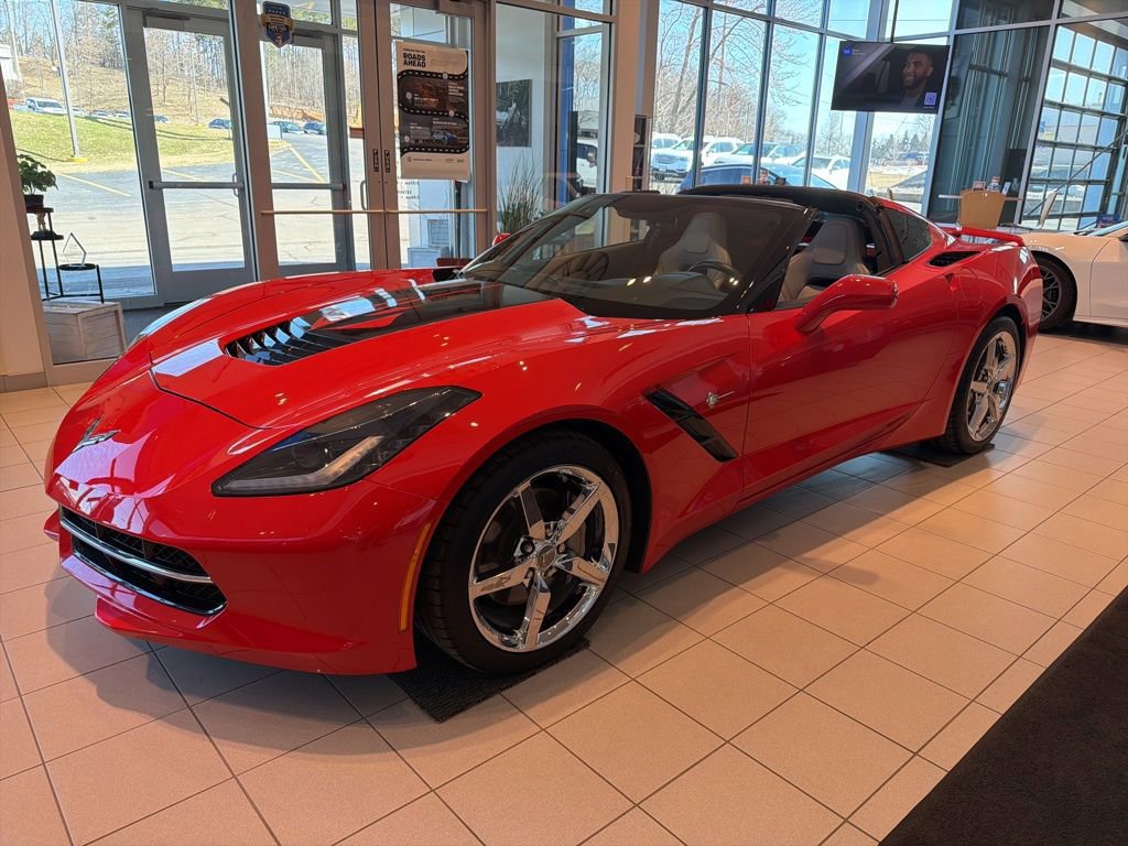 Used 2014 Chevrolet Corvette Stingray Coupe RWD image 5