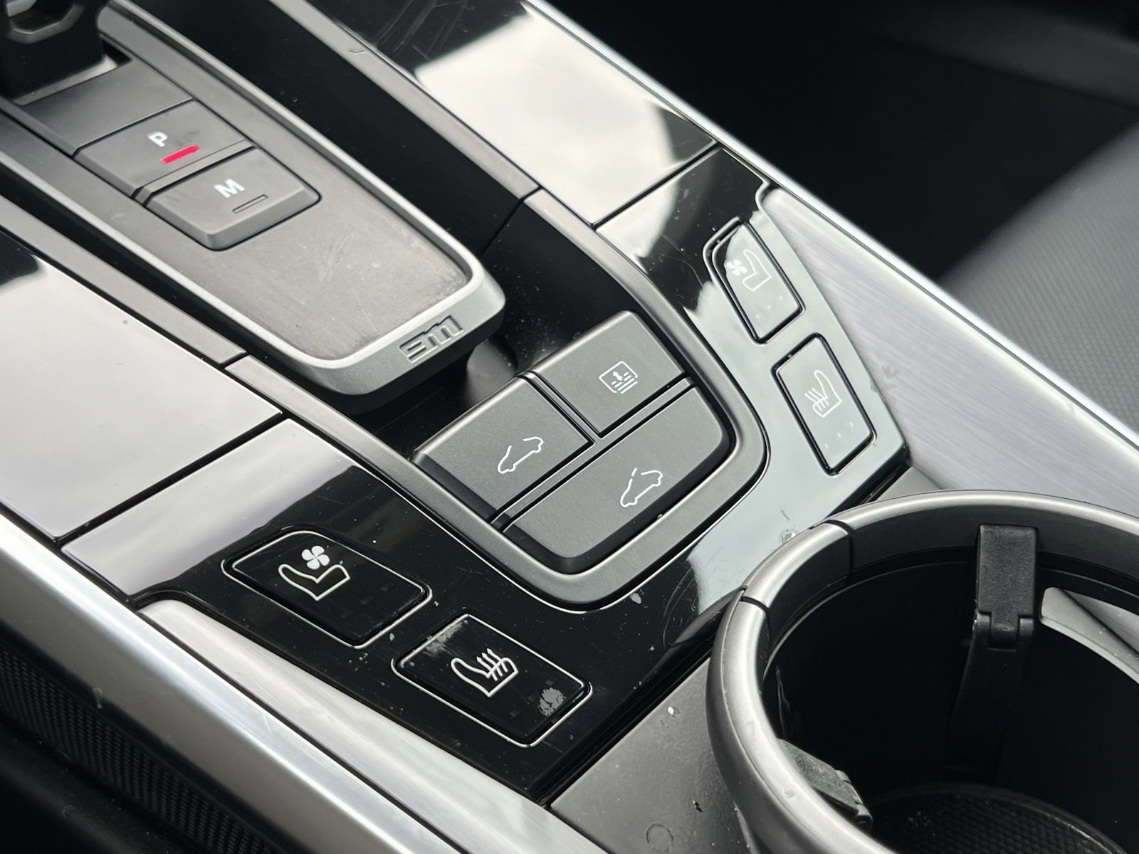 Certified 2024 Porsche 911 Carrera image 23