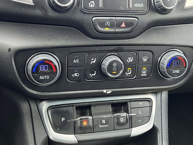 Used 2024 GMC Terrain SLT w/ LPO, Floor Liner Package image 16