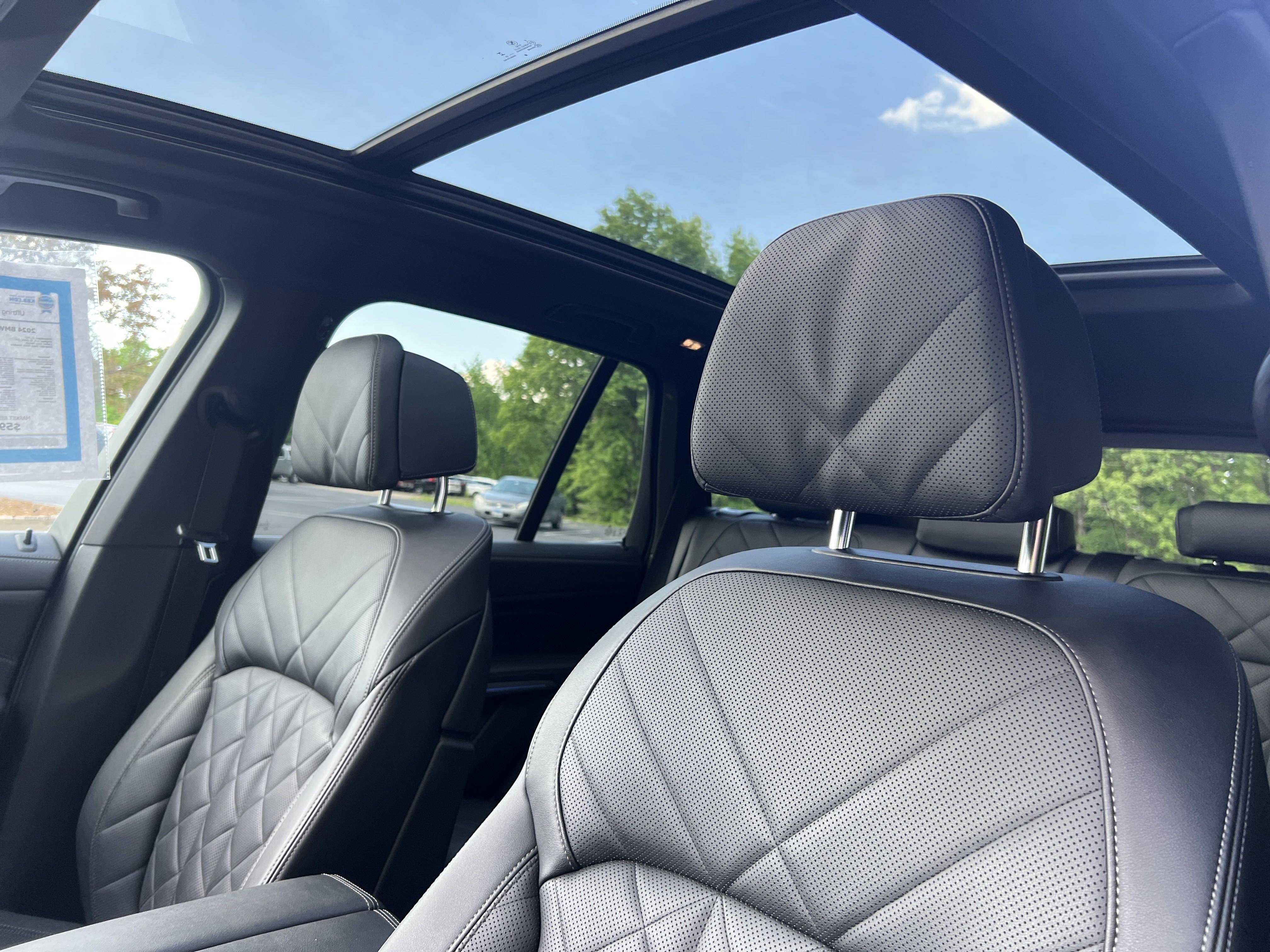 Used 2024 BMW X5 xDrive40i w/ Premium Package image 24