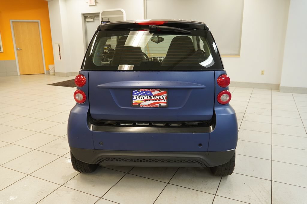 Used 2015 smart fortwo pure RWD image 8