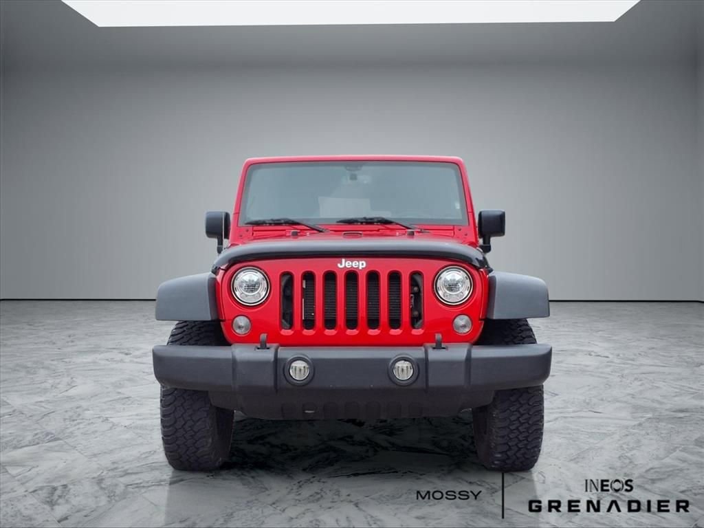 Used 2018 Jeep Wrangler Rubicon w/ Power Convenience Group image 3