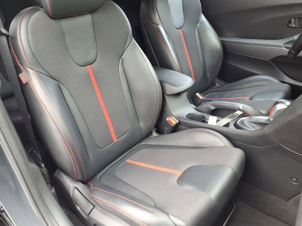 Used 2020 Hyundai Veloster Turbo FWD image 22