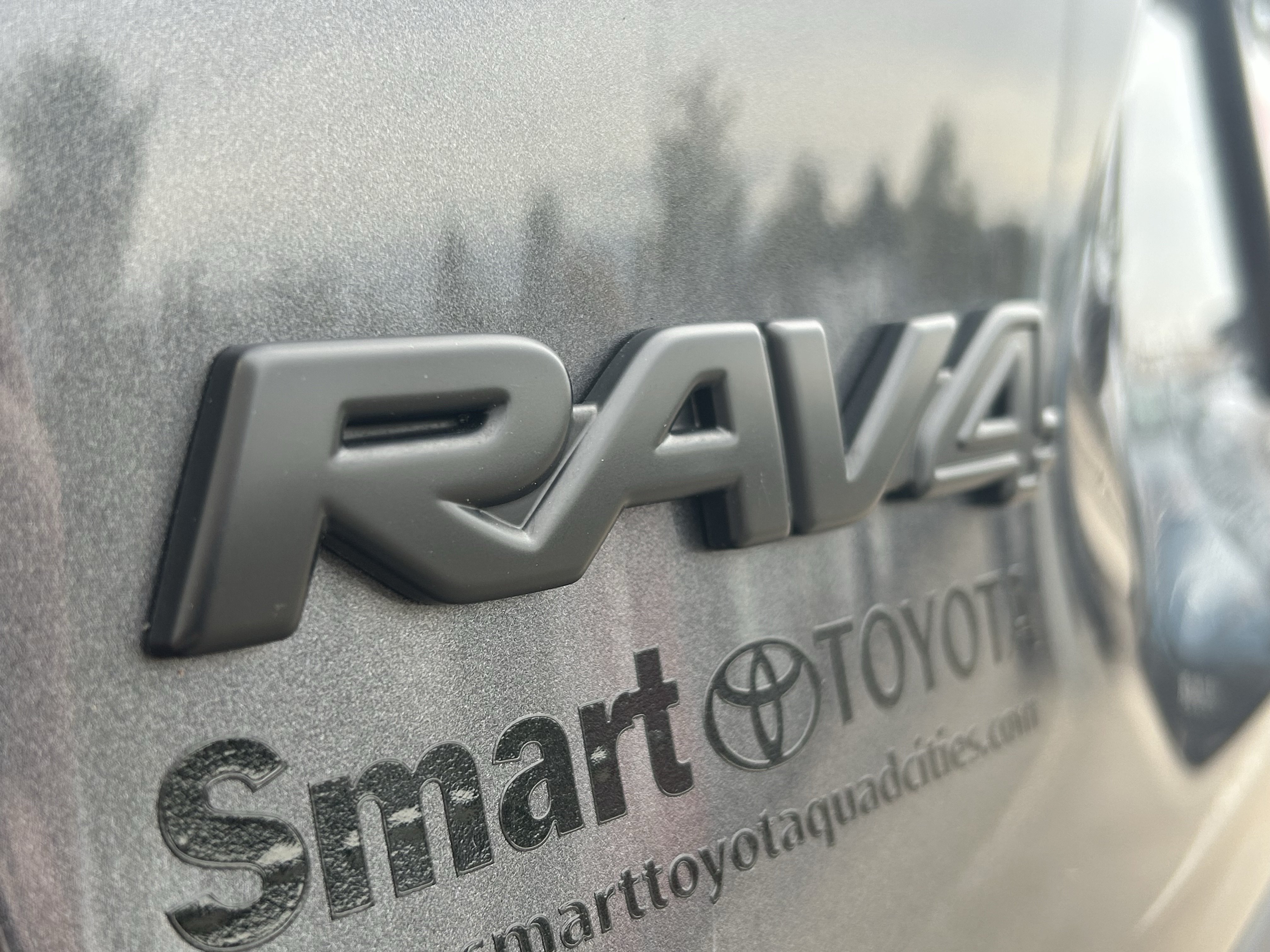 Used 2023 Toyota RAV4 LE AWD/4WD image 8