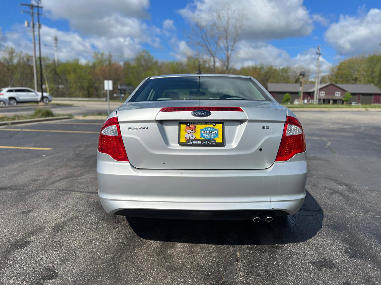 Used 2010 Ford Fusion SE FWD image 6