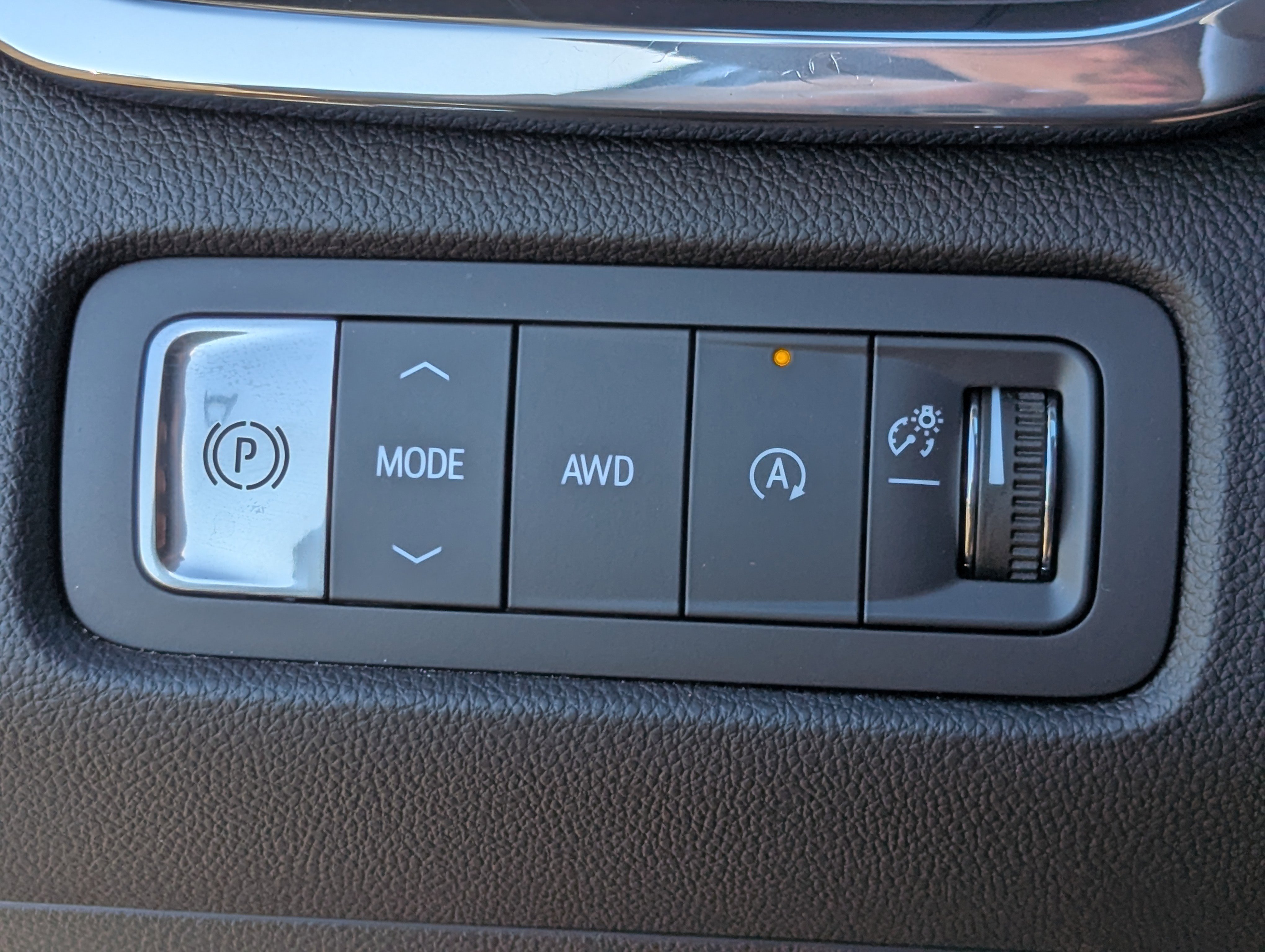 Used 2025 GMC Acadia Denali w/ Super Cruise Package image 29