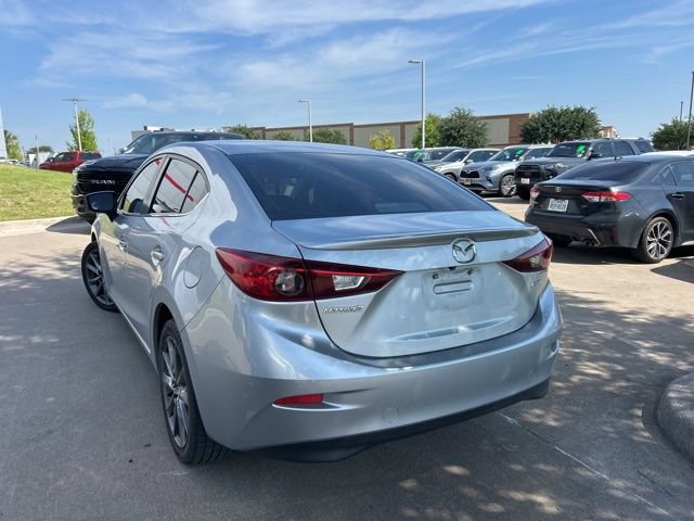 Used 2018 MAZDA MAZDA3 Touring FWD image 4
