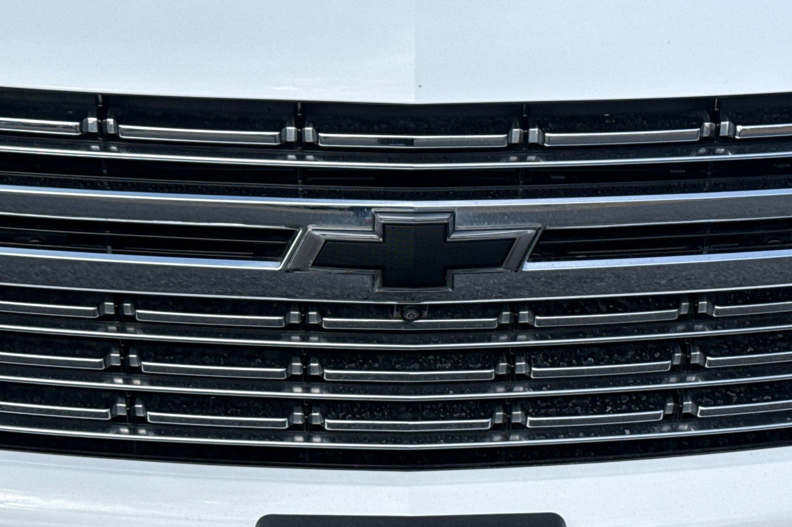Used 2023 Chevrolet Suburban Premier AWD/4WD image 48