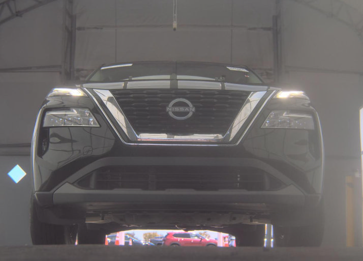 Used 2023 Nissan Rogue SV FWD image 14