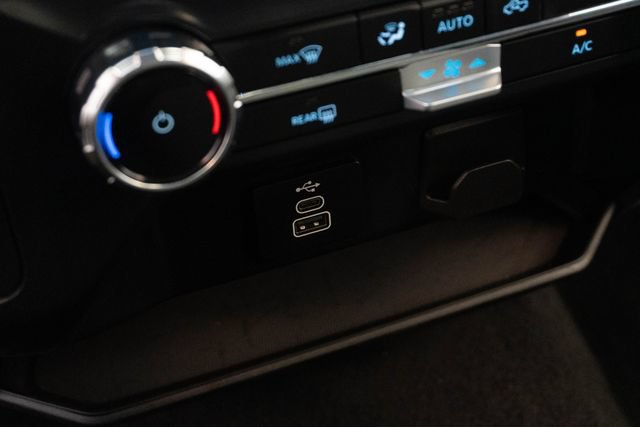 Used 2025 Ford F150 XLT w/ Equipment Group 301A Standard AWD/4WD image 17