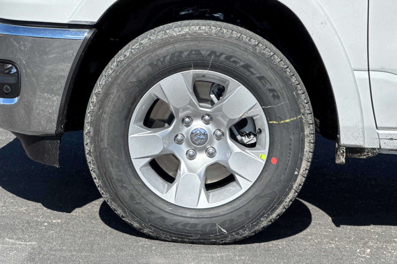 New 2026 RAM 1500 4x4 Crew Cab image 23