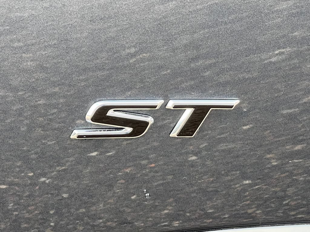 New 2026 Buick Envision Sport Touring AWD/4WD image 2