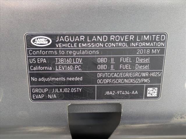 Used 2018 Land Rover Range Rover Velar R-Dynamic SE AWD/4WD image 25