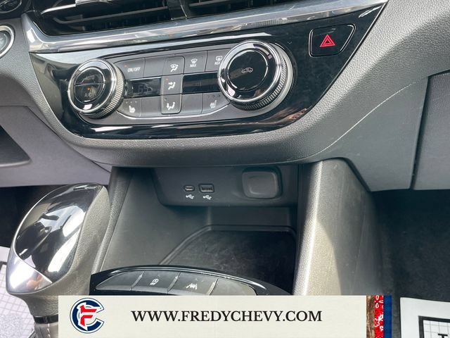 Used 2024 Buick Envista Sport Touring w/ Convenience I Package FWD image 20
