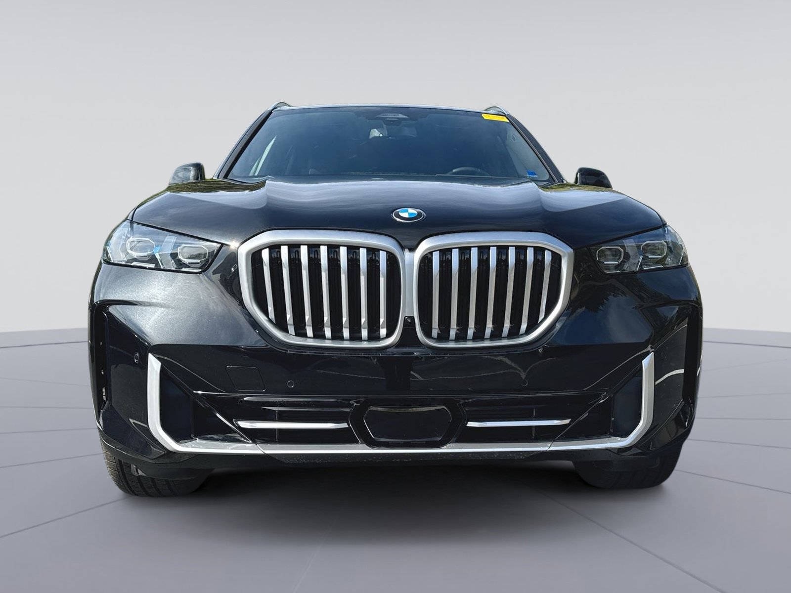 Certified 2025 BMW X5 xDrive40i w/ Premium Package image 4
