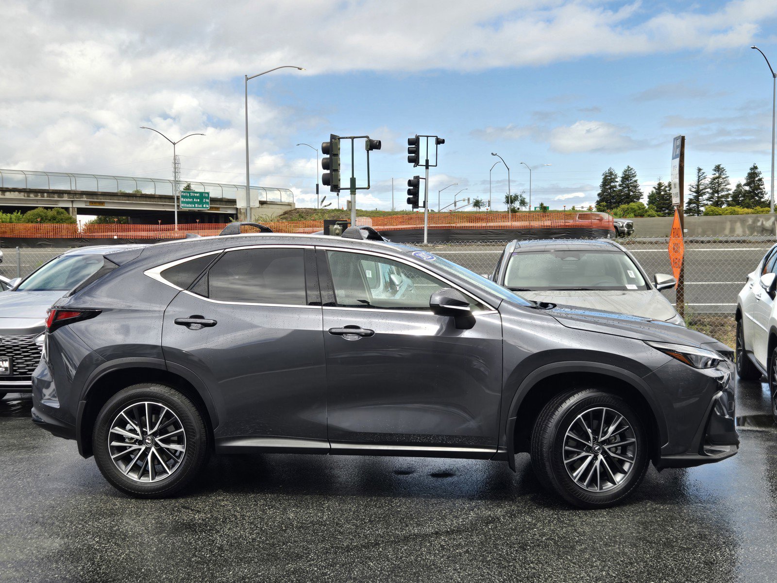 Certified 2025 Lexus NX 350h AWD w/ Premium Package image 3