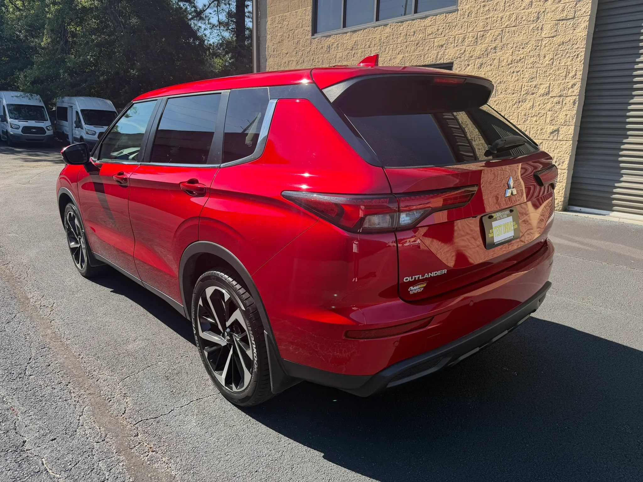 Used 2022 Mitsubishi Outlander ES AWD/4WD image 9