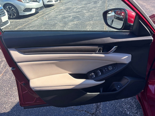 Used 2019 Honda Accord LX image 10