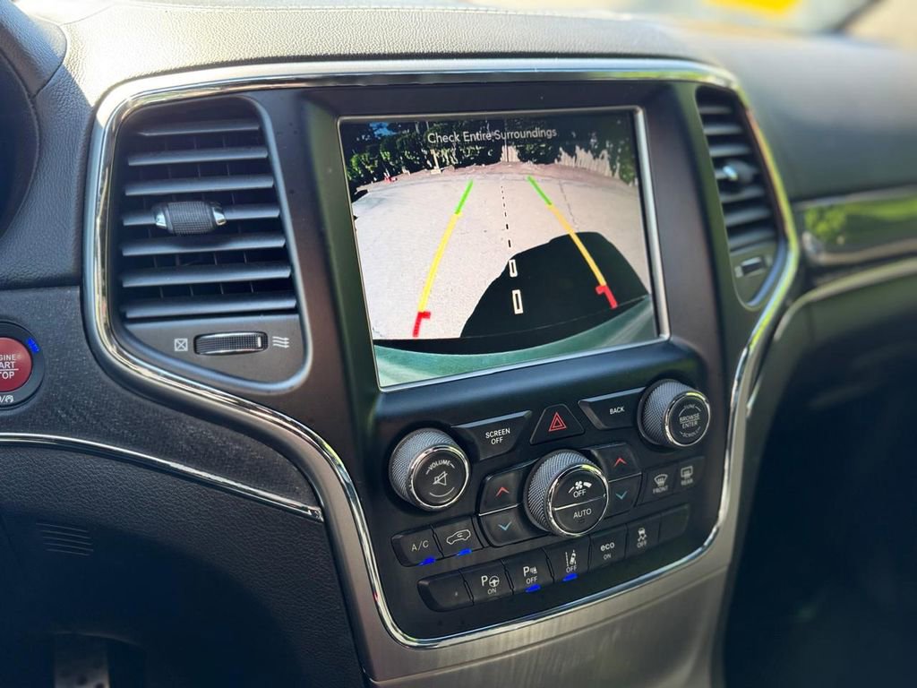 Used 2017 Jeep Grand Cherokee SRT AWD/4WD image 16