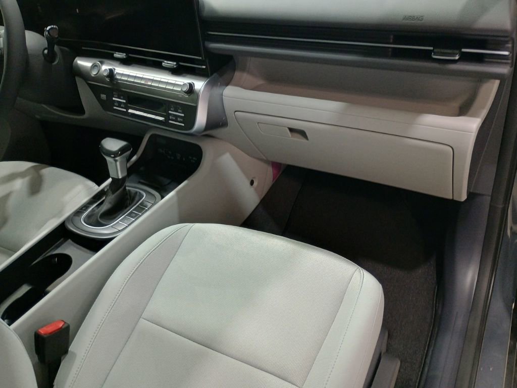 New 2026 Hyundai Kona SEL Sport AWD/4WD image 13