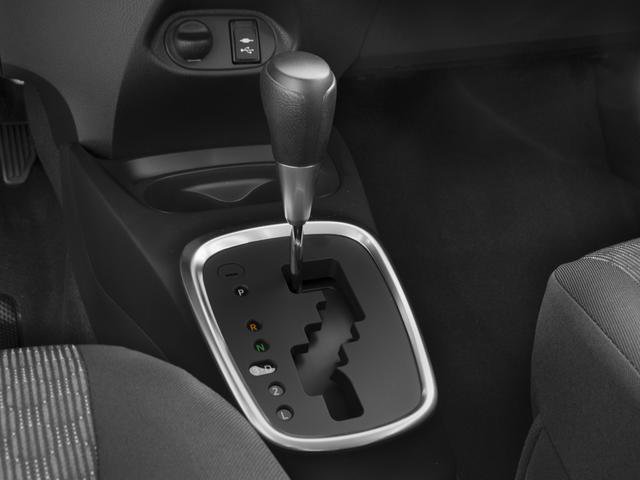 Used 2016 Toyota Yaris L image 15