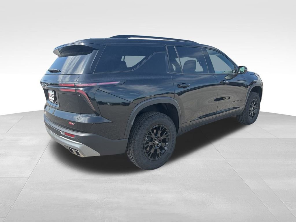 New 2025 Chevrolet Traverse Z71 w/ Driver Confidence Package image 6