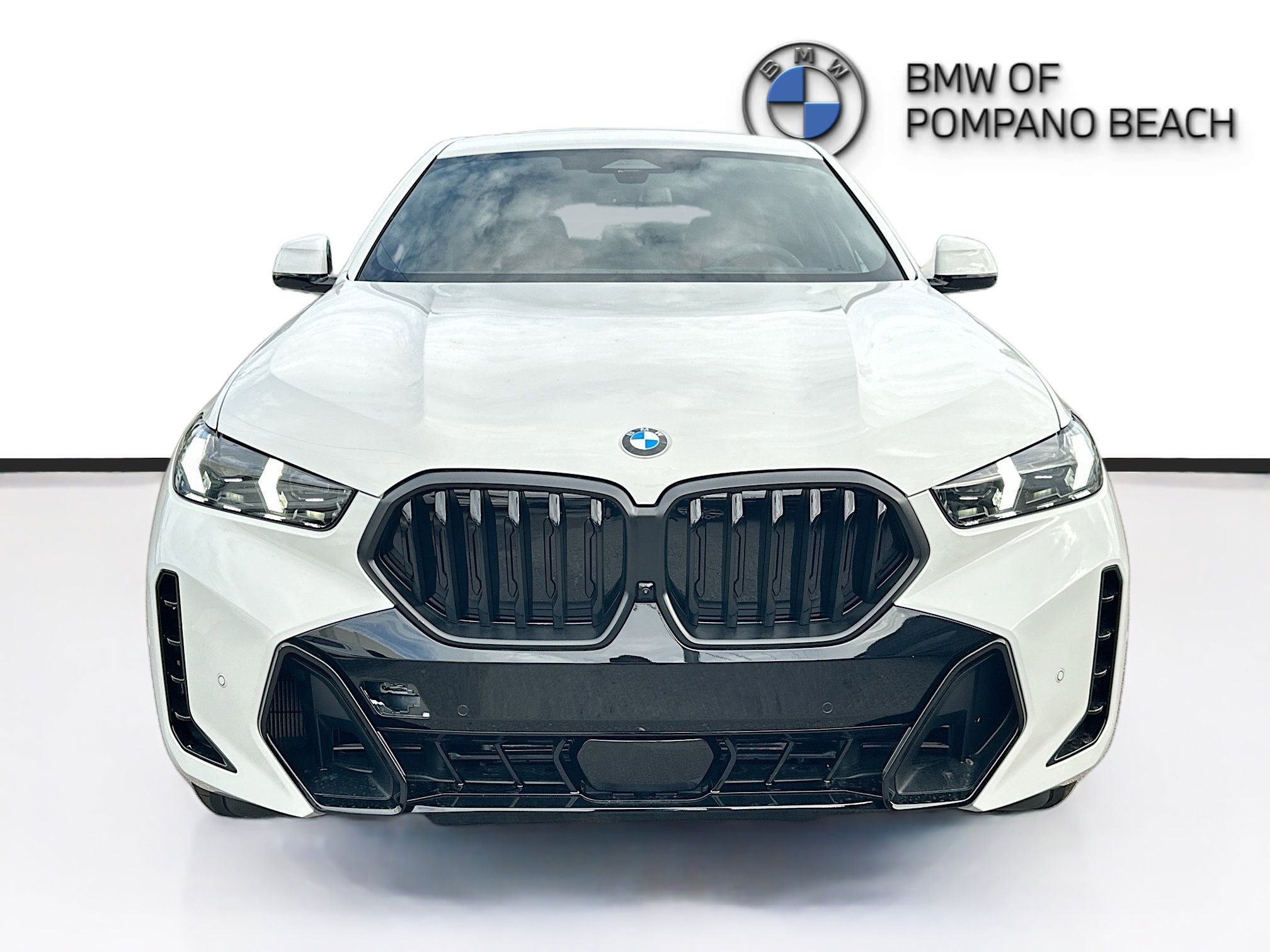 New 2026 BMW X6 xDrive40i w/ Premium Package image 2