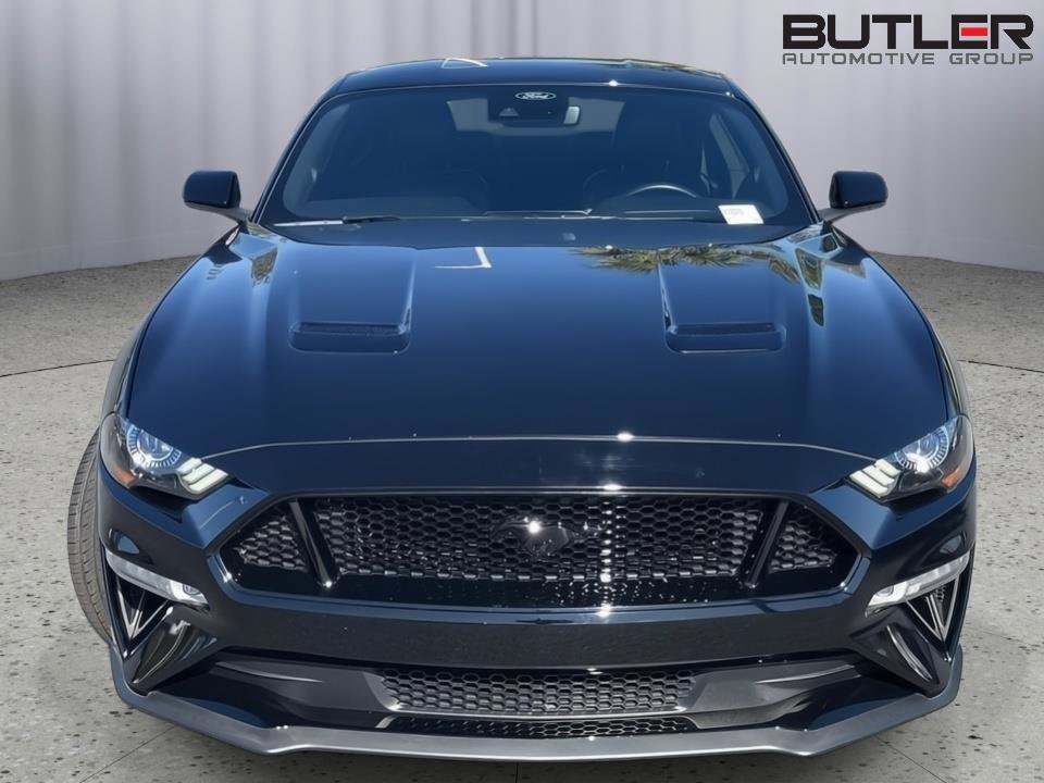 Used 2022 Ford Mustang GT Premium w/ Black Accent Package RWD image 8