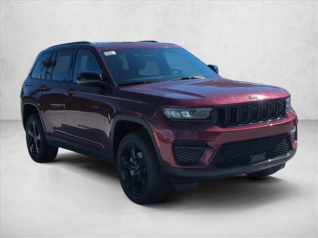 New 2025 Jeep Grand Cherokee Altitude image 7