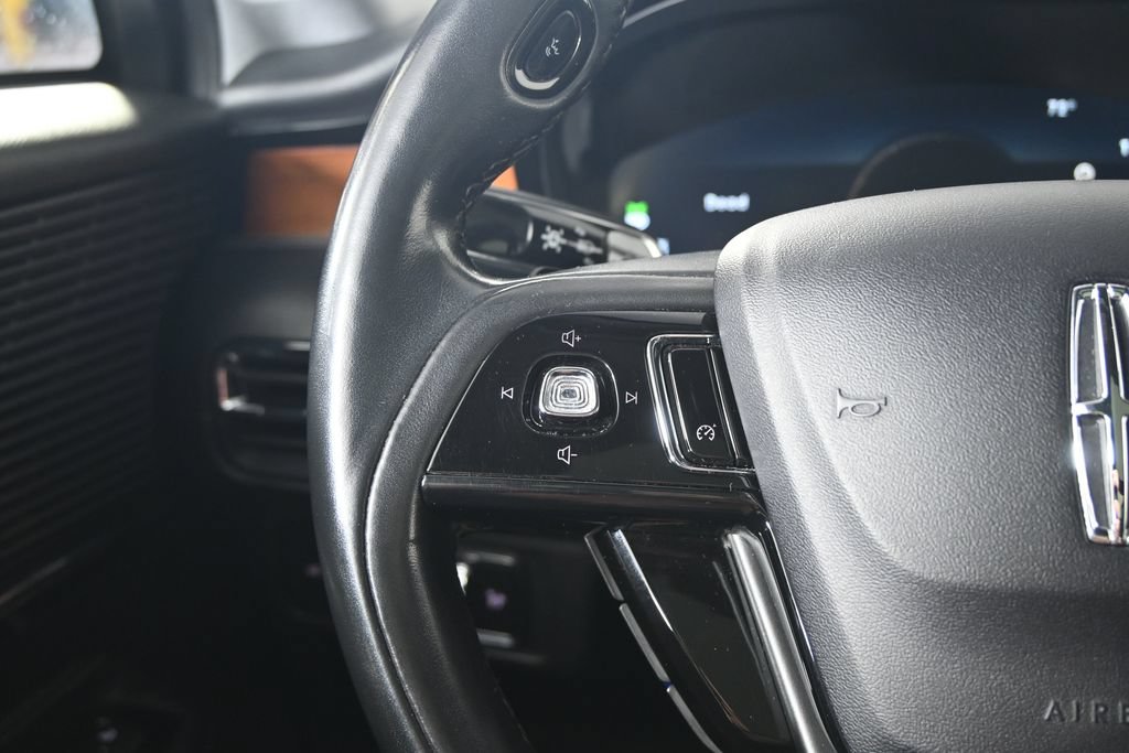 Used 2022 Lincoln Corsair Reserve AWD/4WD image 36